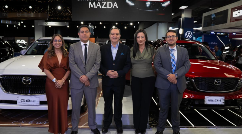 Mazda presenta su primer híbrido enchufable en Ecuador durante el Automundo 2026